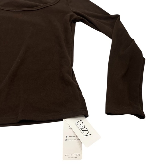 NWT Dazy Scoop Neck Sweater Dark Brown XL - Picture 2 of 9